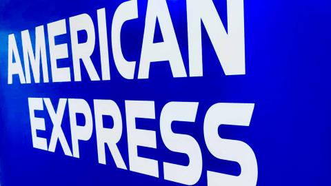 India lifts ban on AmEx issuing new playing cards